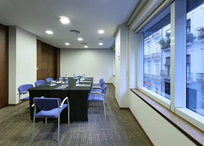 Eurostars Lucentum Hotel 4*