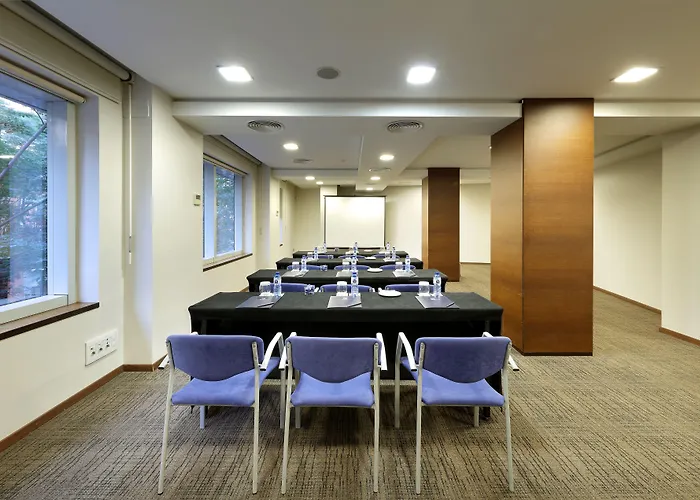 Eurostars Lucentum Hotel 4*